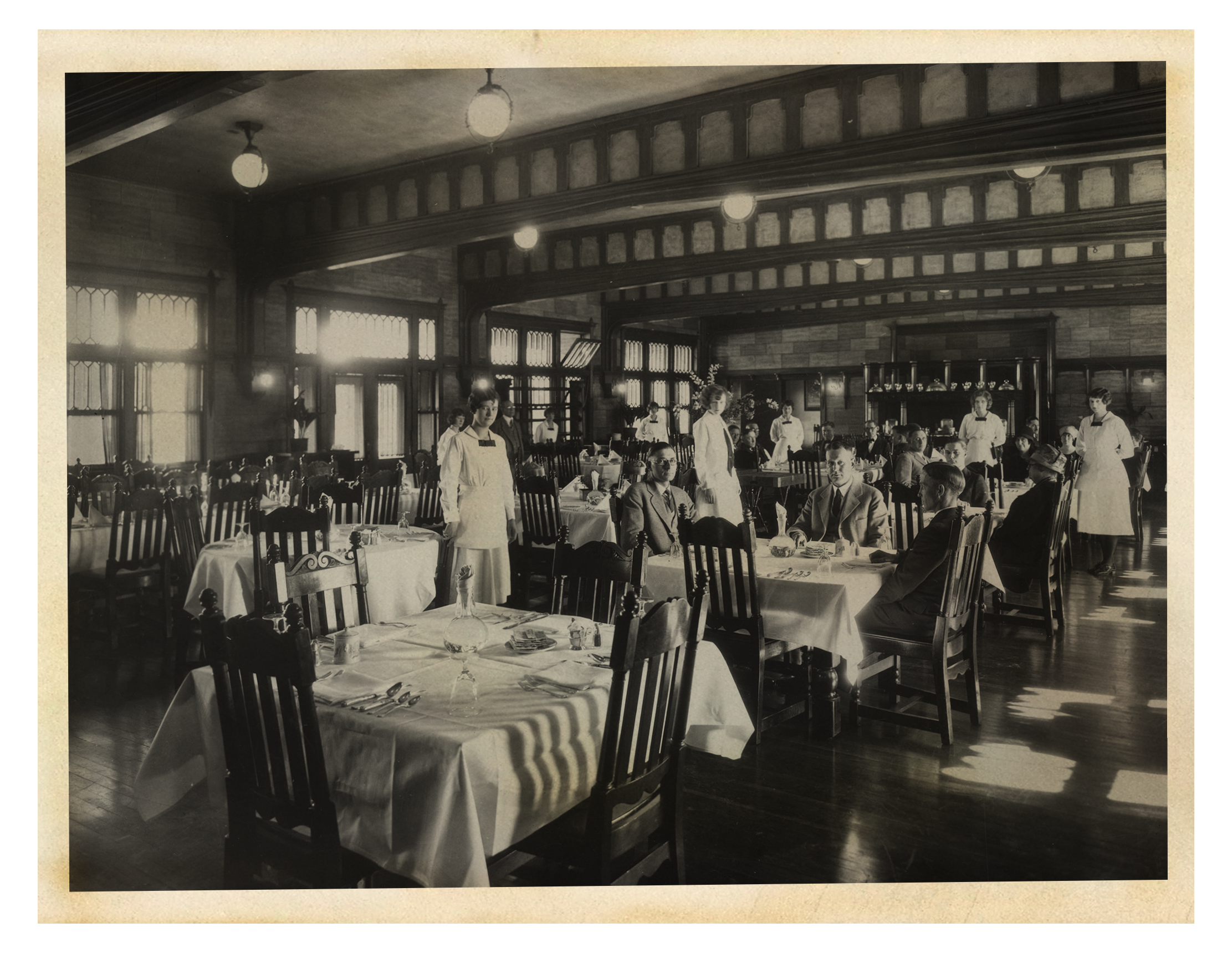 diner in the 20s